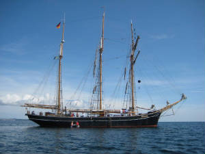 Albatros Ship