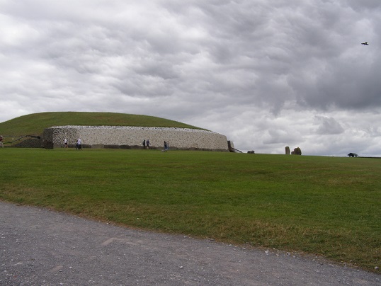 Ring-Fort-Ireland.jpg?1370079812538